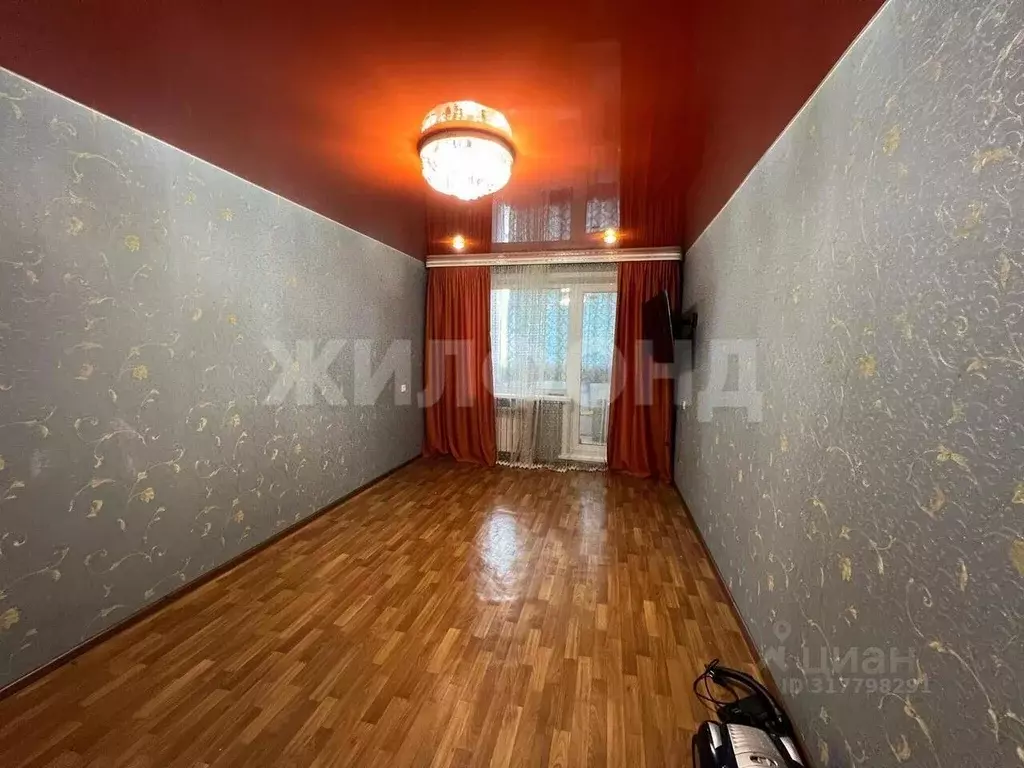 2-к кв. Кемеровская область, Кемерово ул. Тухачевского, 47А (58.0 м) - Фото 0