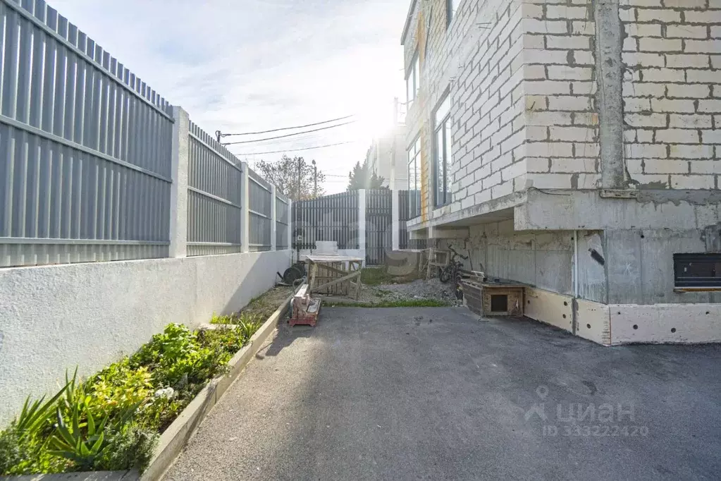 Дом в Севастополь ул. Героев Бреста, 58А/1 (243 м) - Фото 1