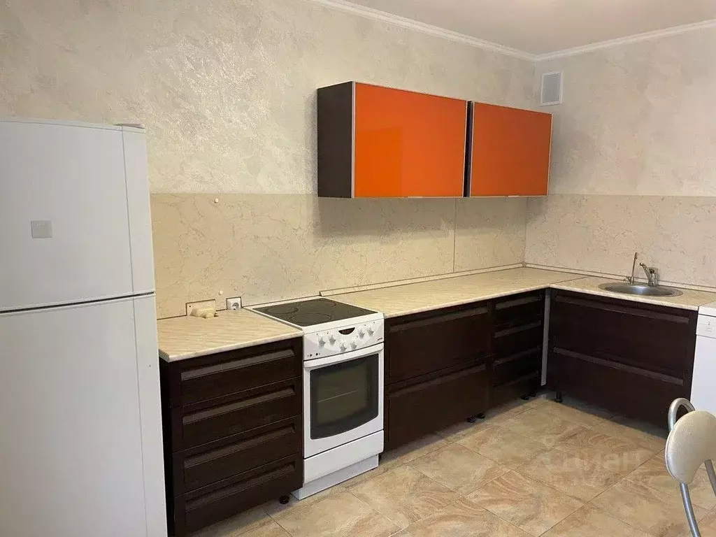 Квартира, 3 комнаты, 71 м - Фото 0