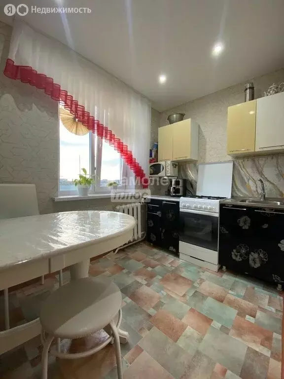 2-комнатная квартира: Октябрьский, 34-й микрорайон, 9/2 (47.5 м) - Фото 1