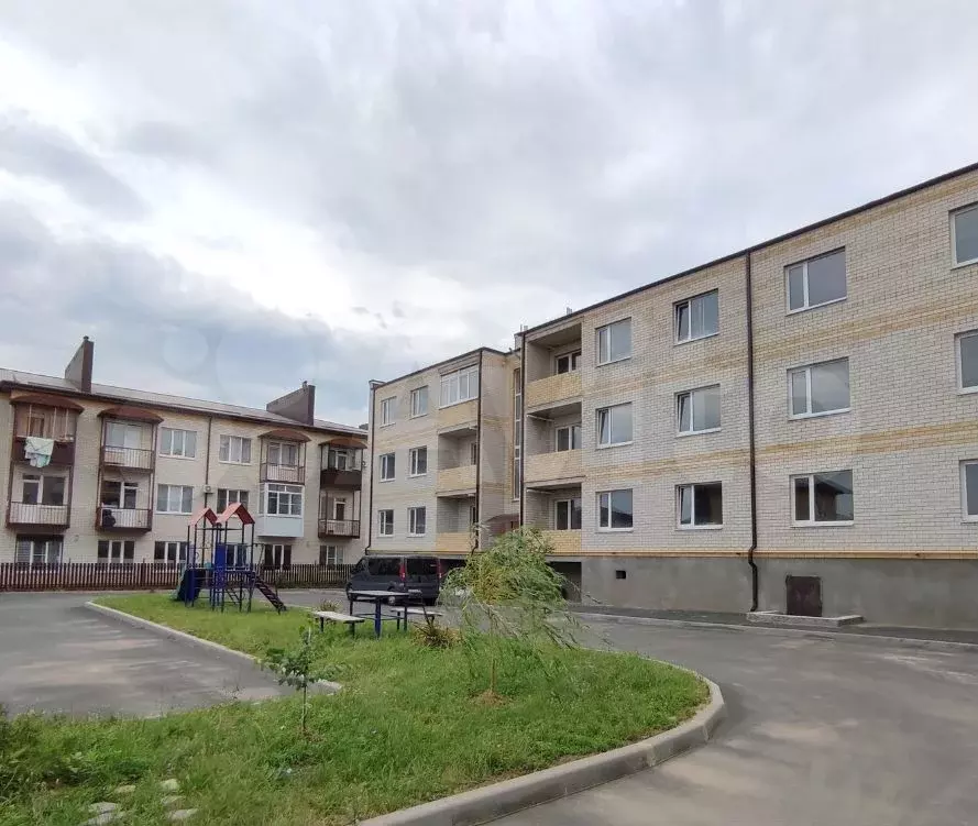 2-к. квартира, 45 м, 1/3 эт. - Фото 0