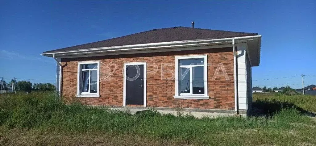 Дом в Тюменская область, Тюменский муниципальный округ, с. Чикча, ... - Фото 1