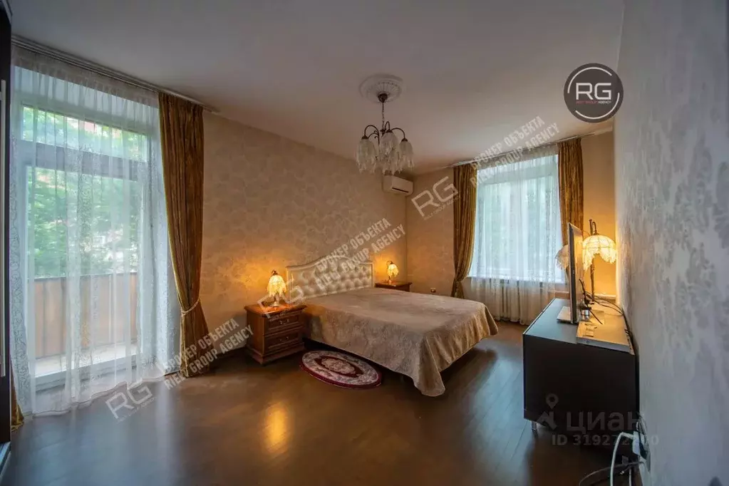 3-к кв. Санкт-Петербург Бассейная ул., 43 (95.0 м) - Фото 0