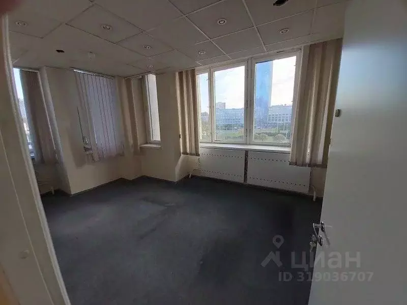Офис в Санкт-Петербург пл. Конституции, 2 (64 м) - Фото 1