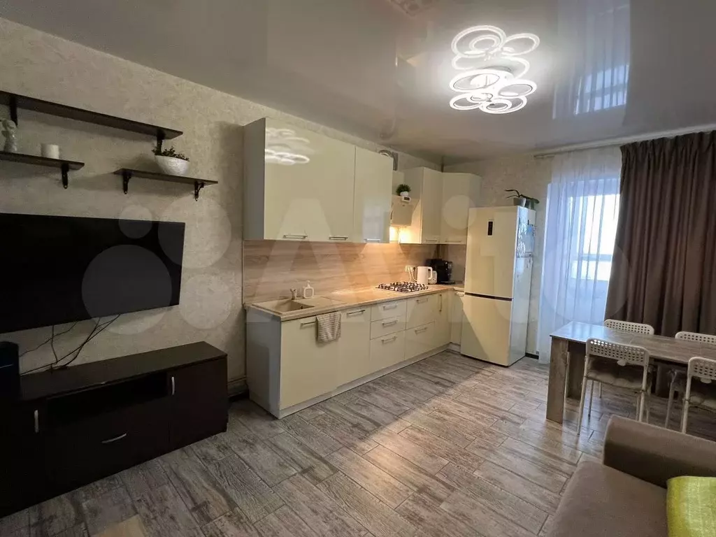 2-к. квартира, 60 м, 3/12 эт. - Фото 0