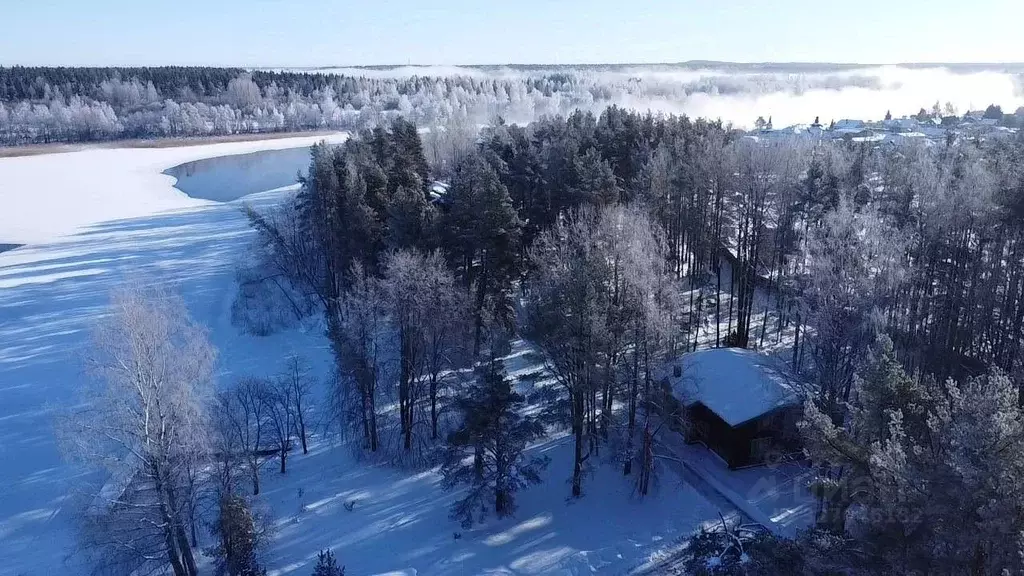 Дом в Ленинградская область, Приозерский район, Запорожское с/пос, д. ... - Фото 1