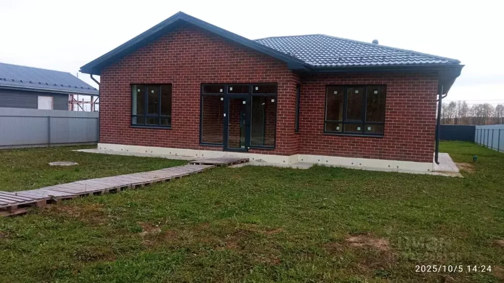 Дом в Марий Эл, Медведевский район, Руэмское с/пос, д. Нолька ул. ... - Фото 1