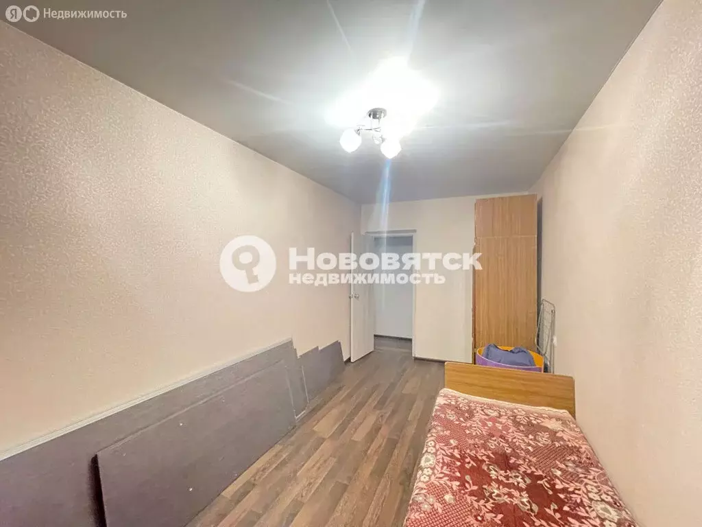 2-комнатная квартира: Киров, Нововятский район, Советская улица, 74 ... - Фото 0