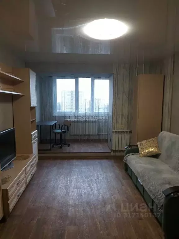 2-к кв. Владимирская область, Владимир ул. Комиссарова, 10/13 (50.0 м) - Фото 0