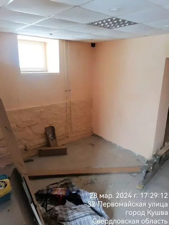 Торговая площадь в Свердловская область, Кушва Первомайская ул., 32 ... - Фото 2