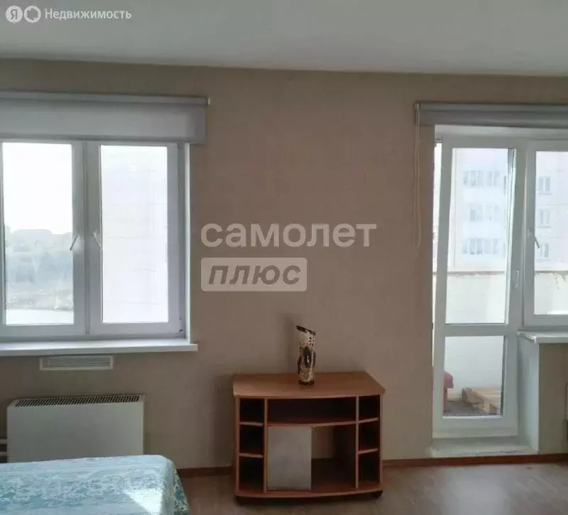 Квартира-студия: Омск, улица Леонида Маслова, 9 (33 м) - Фото 2