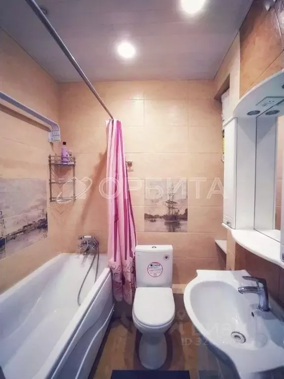 1-к кв. Тюменская область, Тюмень ул. Монтажников, 43 (40.0 м) - Фото 2