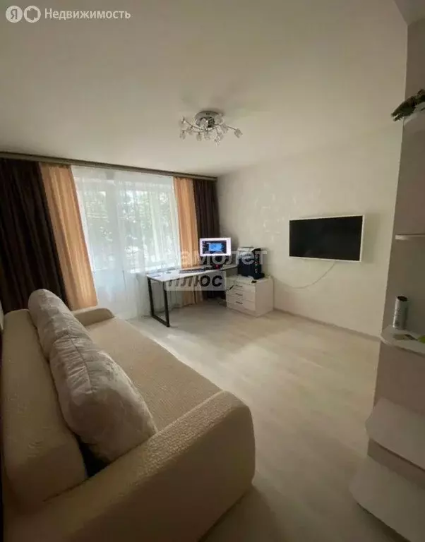 3-комнатная квартира: Смоленск, 2-й Краснинский переулок, 6Б (98.1 м) - Фото 1