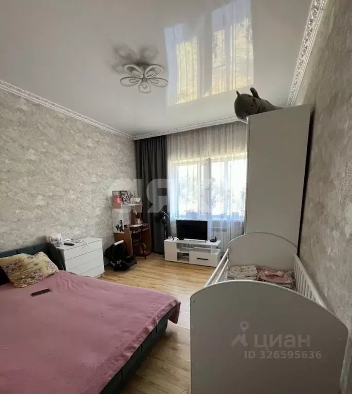 Комната Краснодарский край, Армавир Черноморская ул. (13.3 м) - Фото 1