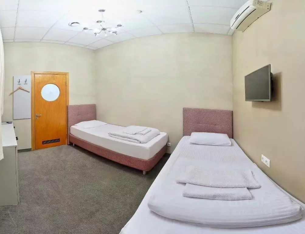 Комната Краснодарский край, Сочи Центральный мкр, ул. Горького, 39 ... - Фото 1