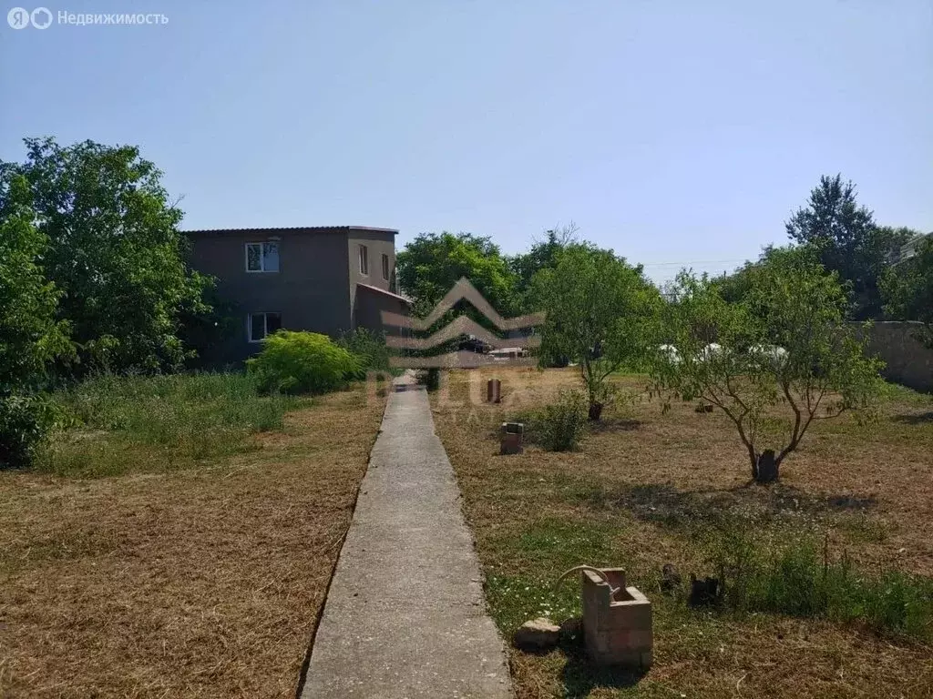 Дом в село Уютное, улица Юрия Гагарина, 20 (170.8 м) - Фото 0