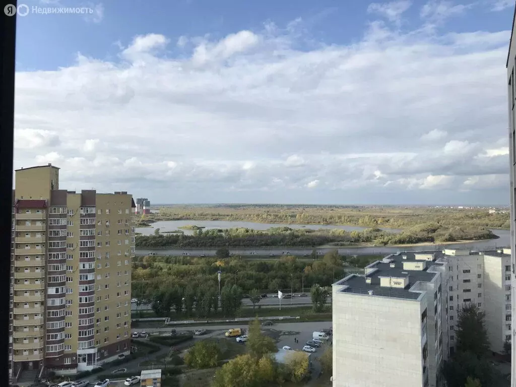 2-комнатная квартира: Тюмень, улица Муравленко, 11 (62.4 м) - Фото 1