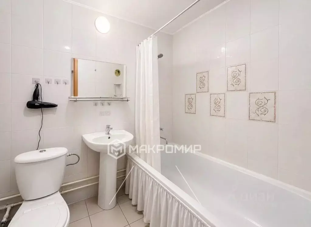 1-к кв. Татарстан, Казань пос. Имени Лозовского,  (30.0 м) - Фото 1