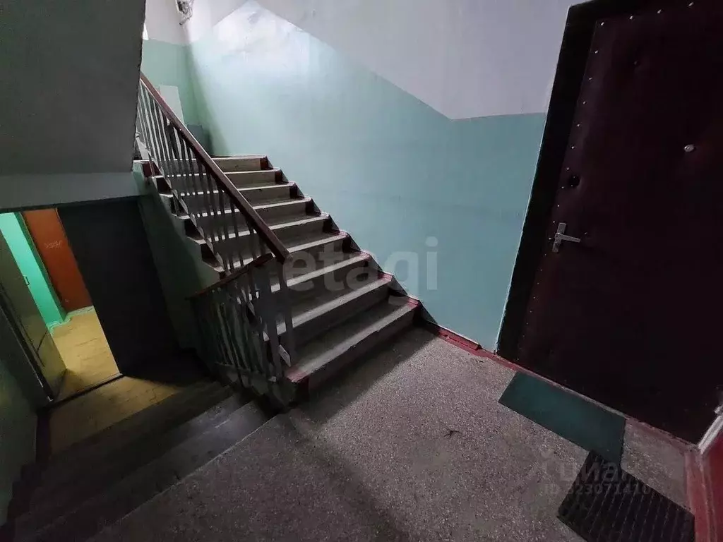 2-к кв. Калужская область, Малоярославец ул. Подольских Курсантов, 32 ... - Фото 1