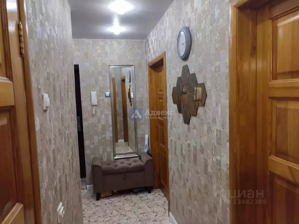 2-к кв. Тюменская область, Тюмень Сургутская ул., 4 (39.4 м) - Фото 1