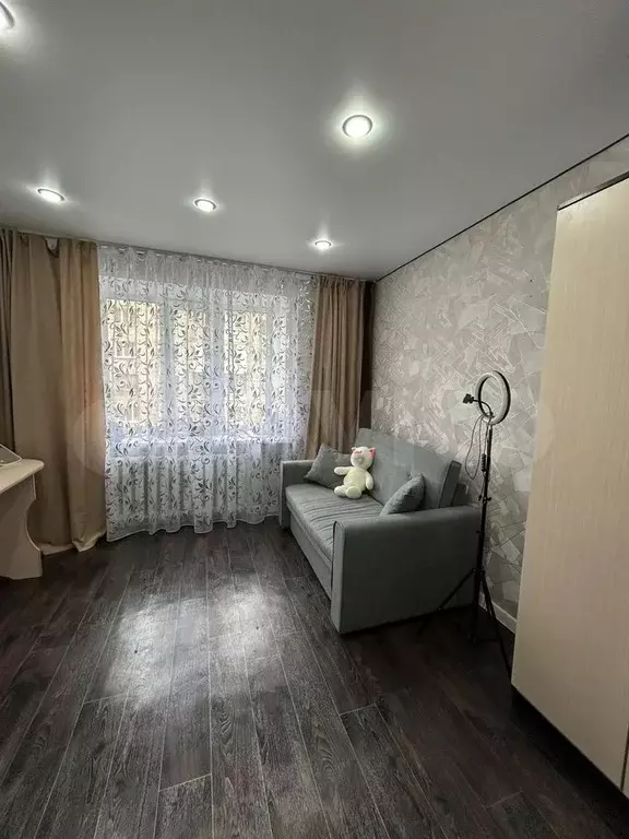 Комната 12,2 м в 1-к., 2/5 эт. - Фото 1