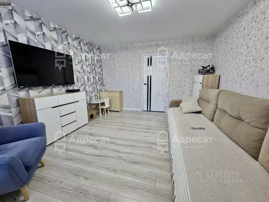 3-к кв. Волгоградская область, Волгоград ул. Гвоздкова, 16 (64.3 м) - Фото 2