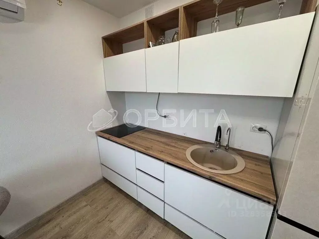 1-к кв. Тюменская область, Тюмень ул. Новоселов, 103 (37.7 м) - Фото 1