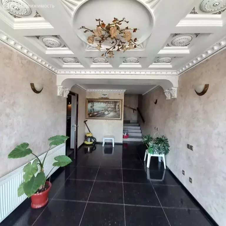 1к в 7-комнатной квартире (11 м) - Фото 0