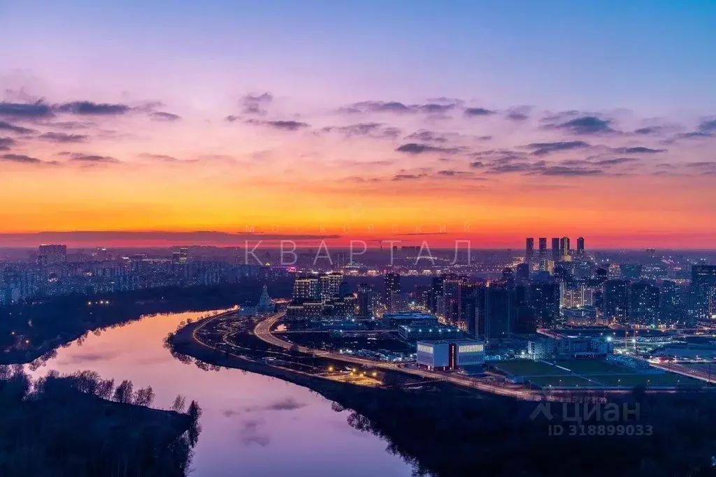 3-к кв. Москва Авиационная ул., 79К1 (140.0 м) - Фото 0