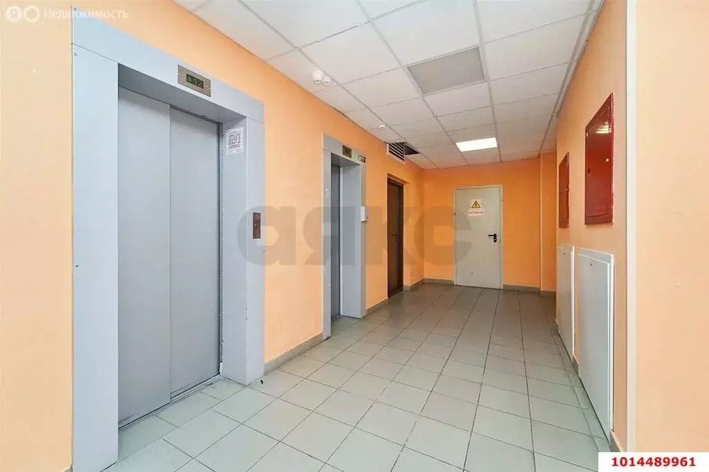 1-комнатная квартира: Краснодар, Парусная улица, 10к1 (48.9 м) - Фото 0