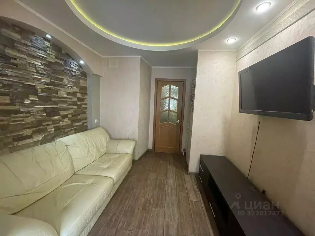 3-к кв. Краснодарский край, Абинск ул. Красных Таманцев, 30 (80.0 м) - Фото 1