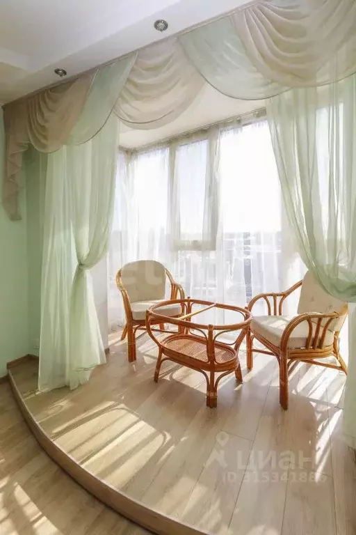 2-к кв. Омская область, Омск ул. Дианова, 30 (53.4 м) - Фото 0