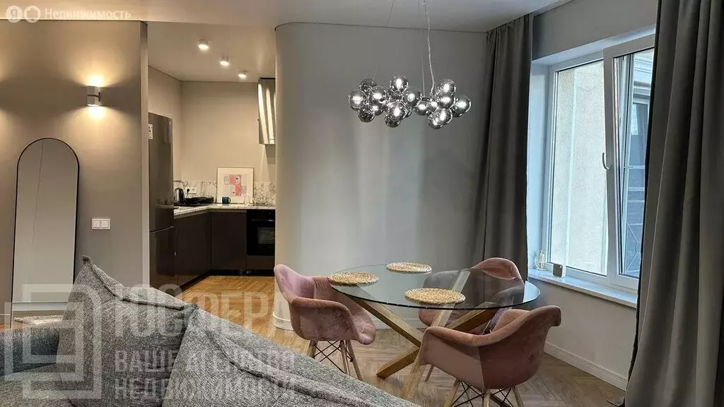 1-комнатная квартира: Волгоград, улица Пархоменко, 2 (57 м) - Фото 1