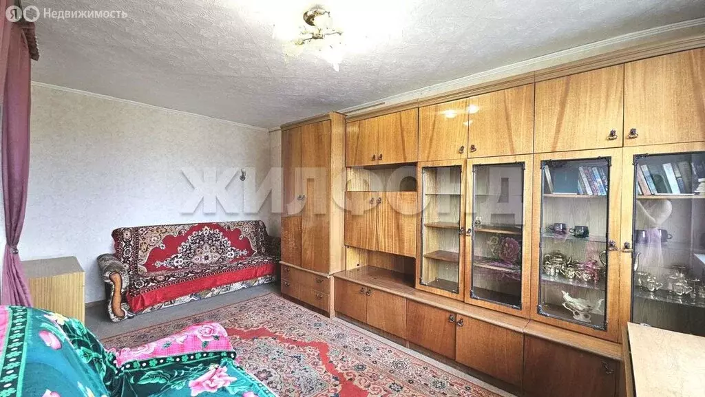 1-комнатная квартира: станция Мочище, улица Космонавтов, 1А (28.7 м) - Фото 0