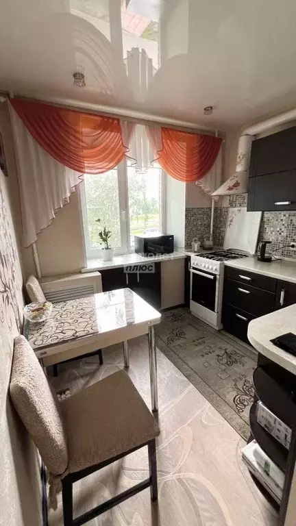 2-к кв. Вологодская область, Череповец просп. Победы, 65 (42.0 м) - Фото 1