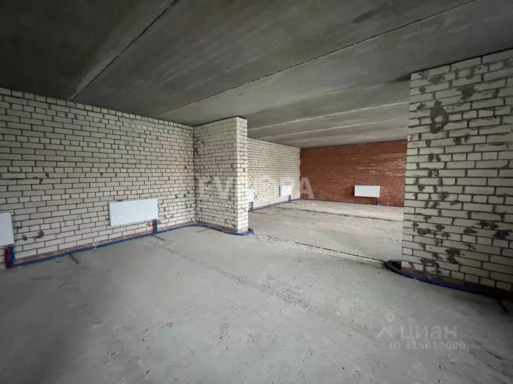 Помещение свободного назначения в Ульяновская область, Ульяновск ул. ... - Фото 1