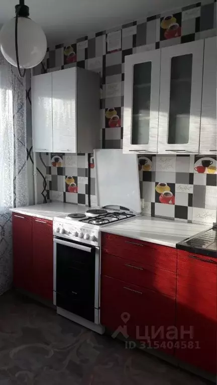 2-к кв. Иркутская область, Иркутск Черемховский пер., 6Б (50.0 м) - Фото 0