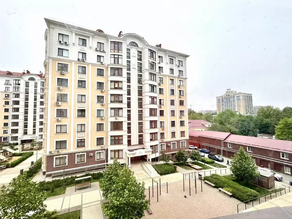 1-к. квартира, 55 м, 3/10 эт. - Фото 0