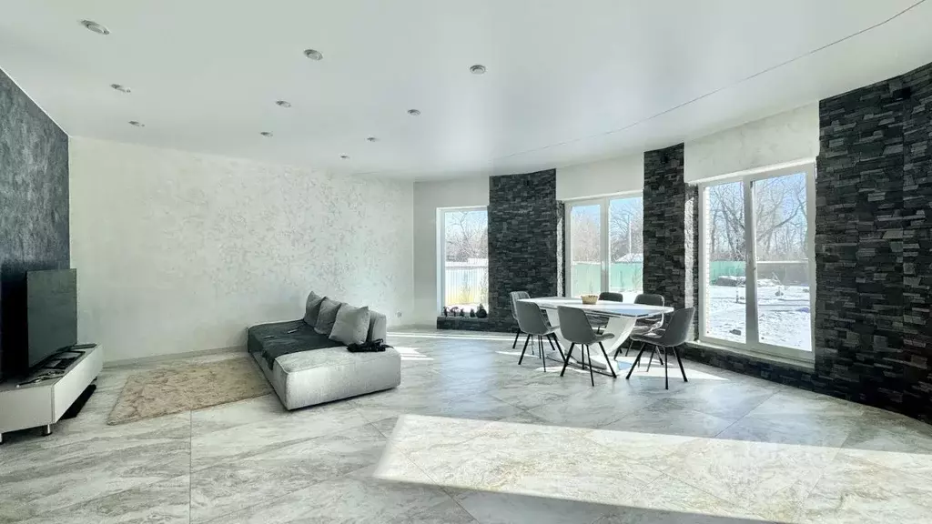 Дом в Волгоградская область, Краснослободск Среднеахтубинский район, ... - Фото 1