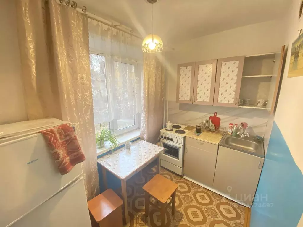 1-к кв. Хакасия, Абакан ул. Итыгина, 4А (27.0 м) - Фото 1