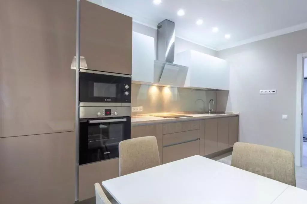 2-к кв. Иркутская область, Иркутск ул. Александра Невского, 21 (70.0 ... - Фото 2