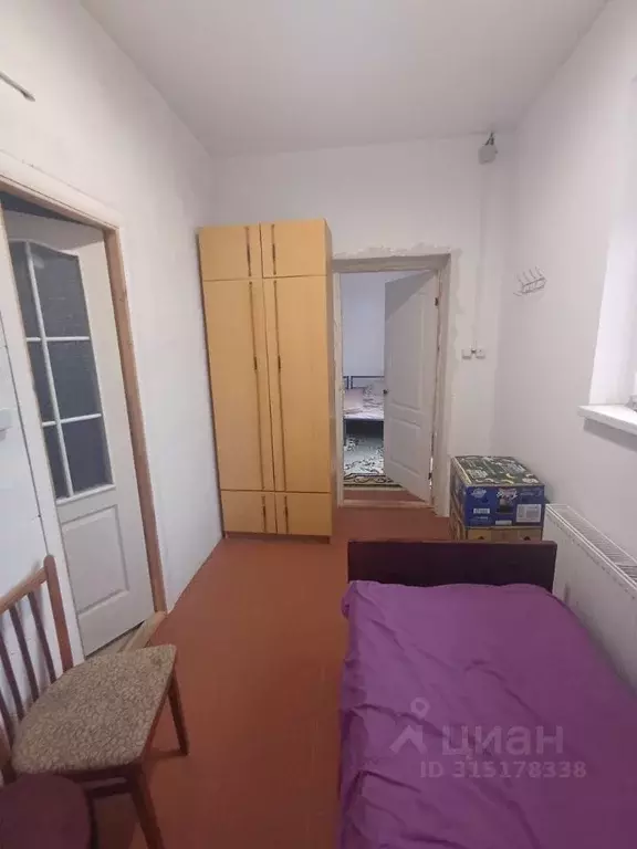 Дом в Крым, Симферопольский район, Гвардейское пгт ул. Карла Маркса, ... - Фото 1