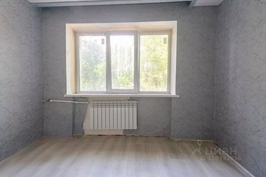 Комната Волгоградская область, Волжский ул. Горького, 33 (10.0 м) - Фото 1