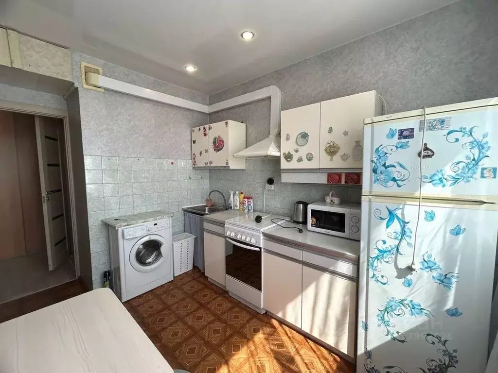 1-к кв. Самарская область, Тольятти ул. 70 лет Октября, 61 (30.0 м) - Фото 1