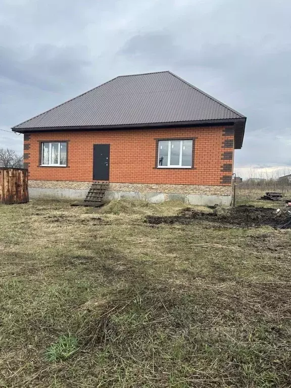 Дом в Пензенская область, Бессоновский район, с. Грабово ул. Красная ... - Фото 1