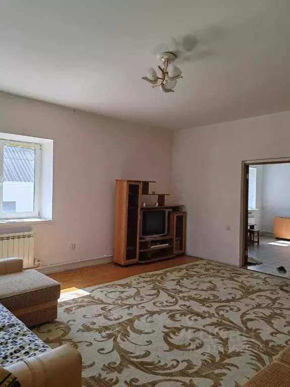 Дом в Орловская область, Мценск Спасский мкр, 5А (344 м) - Фото 1