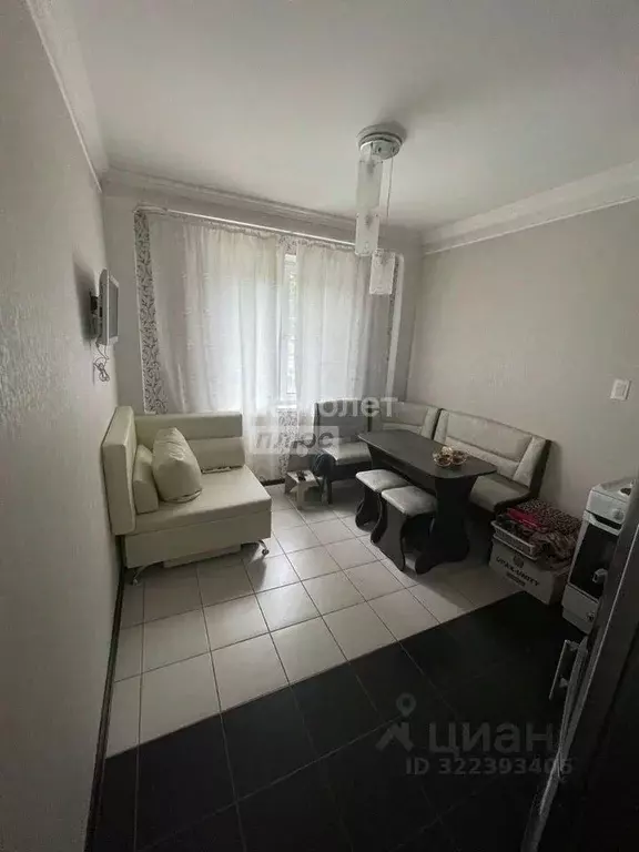 1-к кв. Челябинская область, Челябинск ул. Братьев Кашириных, 138 ... - Фото 1