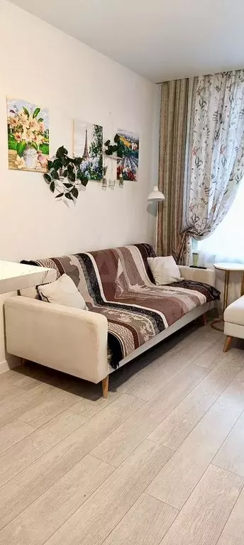 2-к. квартира, 63 м, 4/9 эт. - Фото 0