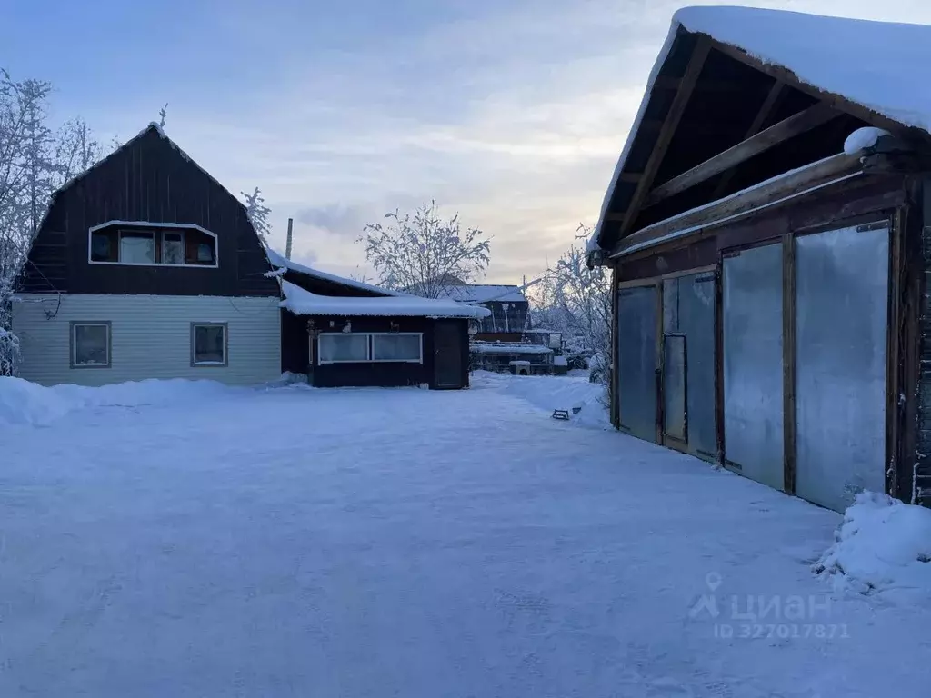 Дом в Саха (Якутия), Якутск Гимеинская ул. (86 м) - Фото 1