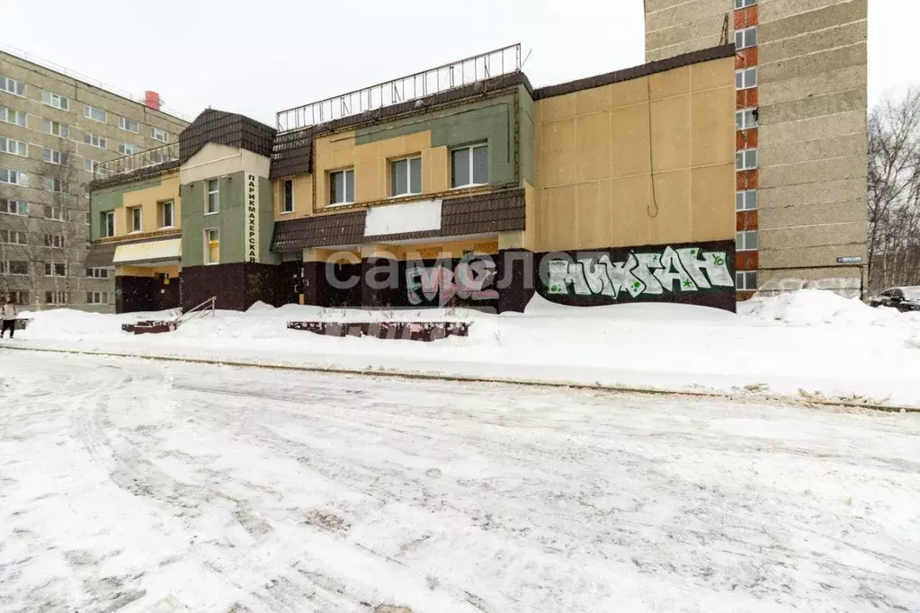 Торговая площадь в Ханты-Мансийский АО, Сургут просп. Мира, 45 (1270 ... - Фото 0